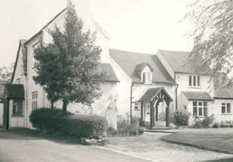 Dickens Heath Farmhouse